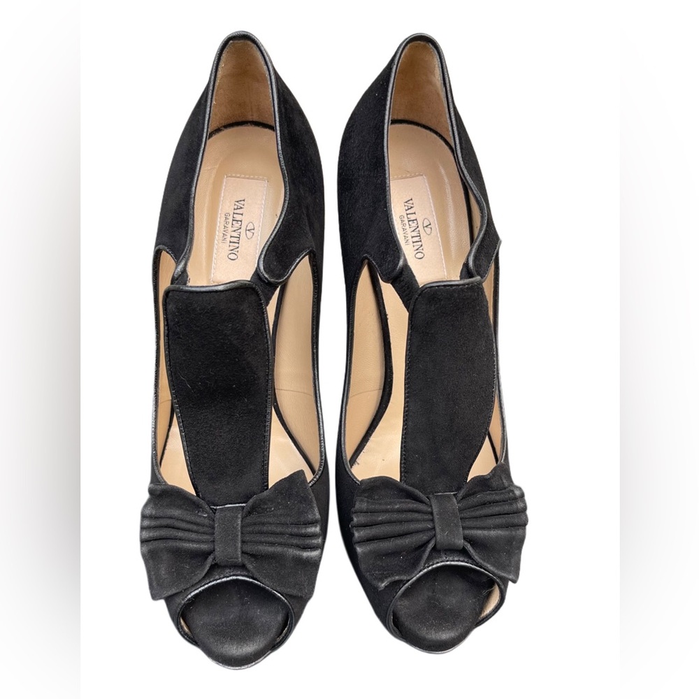 ❌SOLD❌Valentino Garavani Black Suede Peep-Toe Stiletto Platform Pumps - Picture 8 of 17